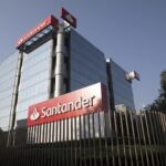 Santander le otorgará créditos a personas jubiladas y pensionadas